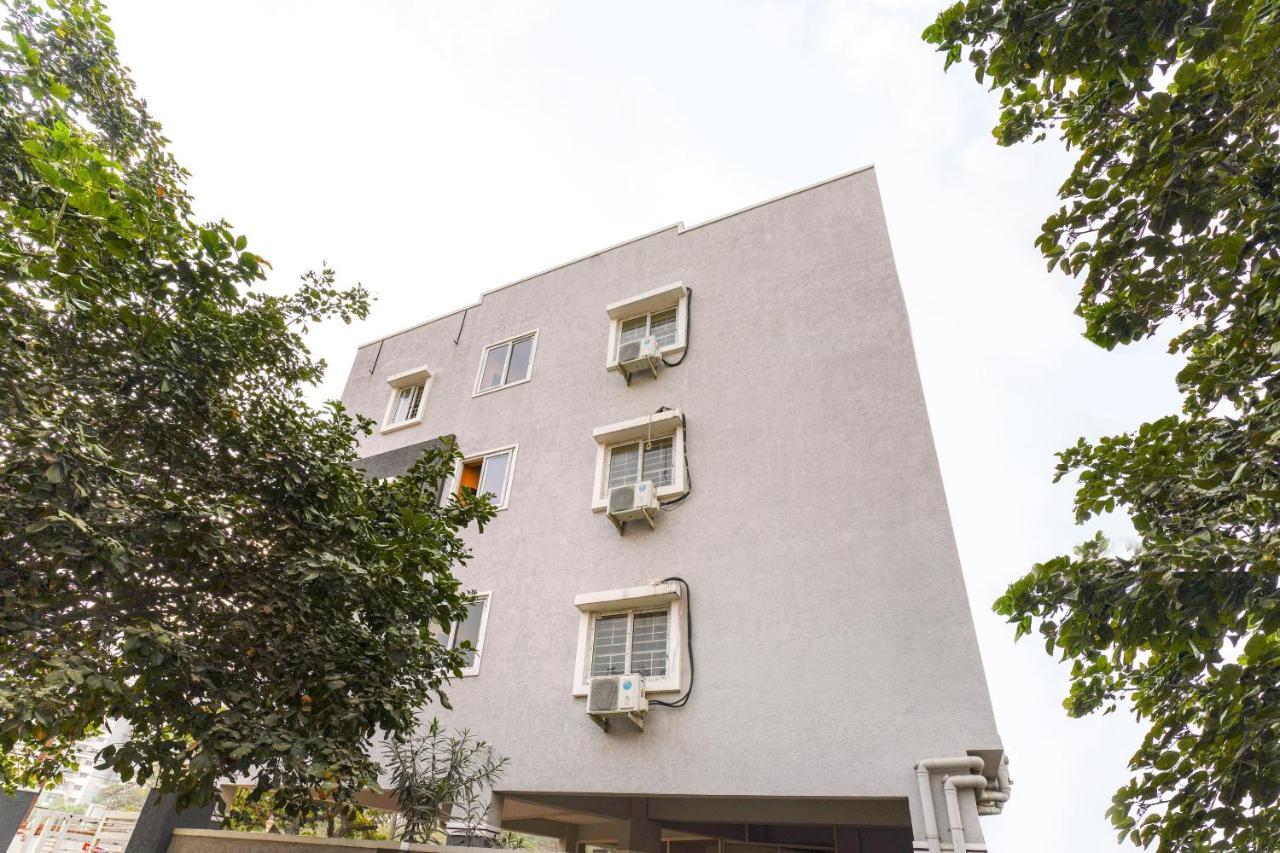 OYO 70286 Svr Grand Hotell Hyderabad Exteriör bild