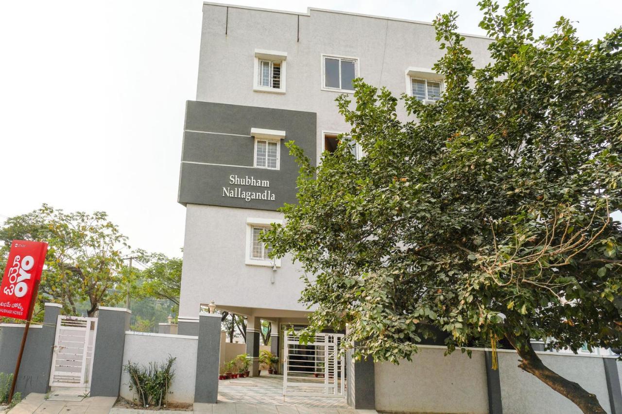 OYO 70286 Svr Grand Hotell Hyderabad Exteriör bild